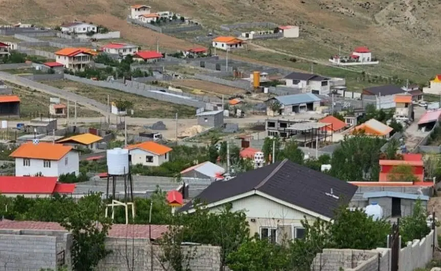 زمین ویلایی در منطقه دماون