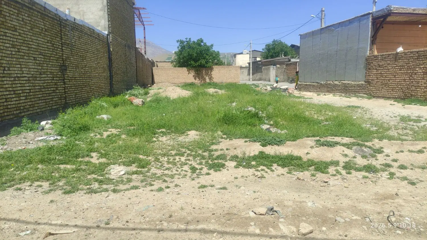 زمین مسکونی مناسب برا ساخت