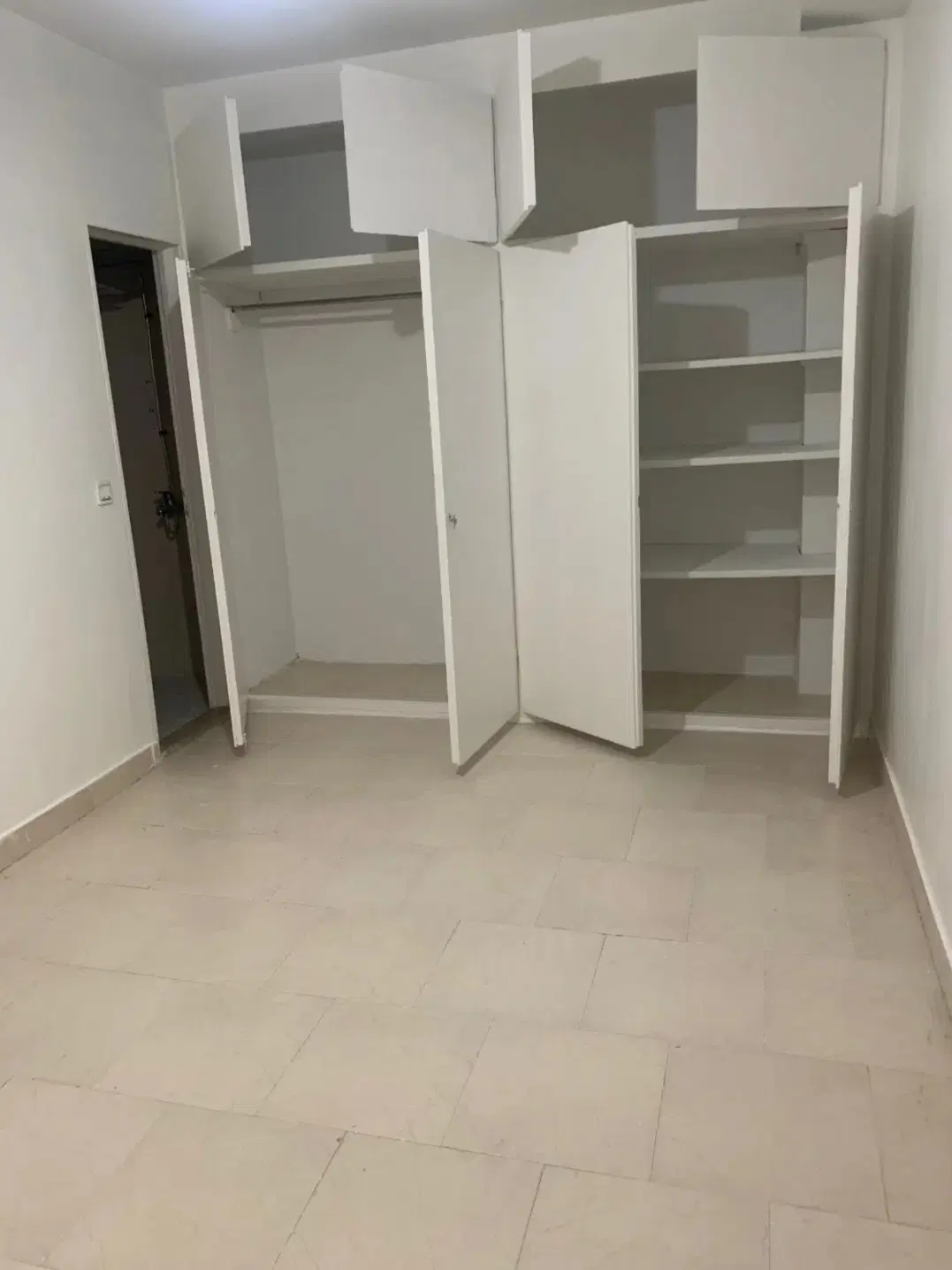 آپارتمان۶۵مترنامجو(گرگان)_فرعی دنج_تخلیه