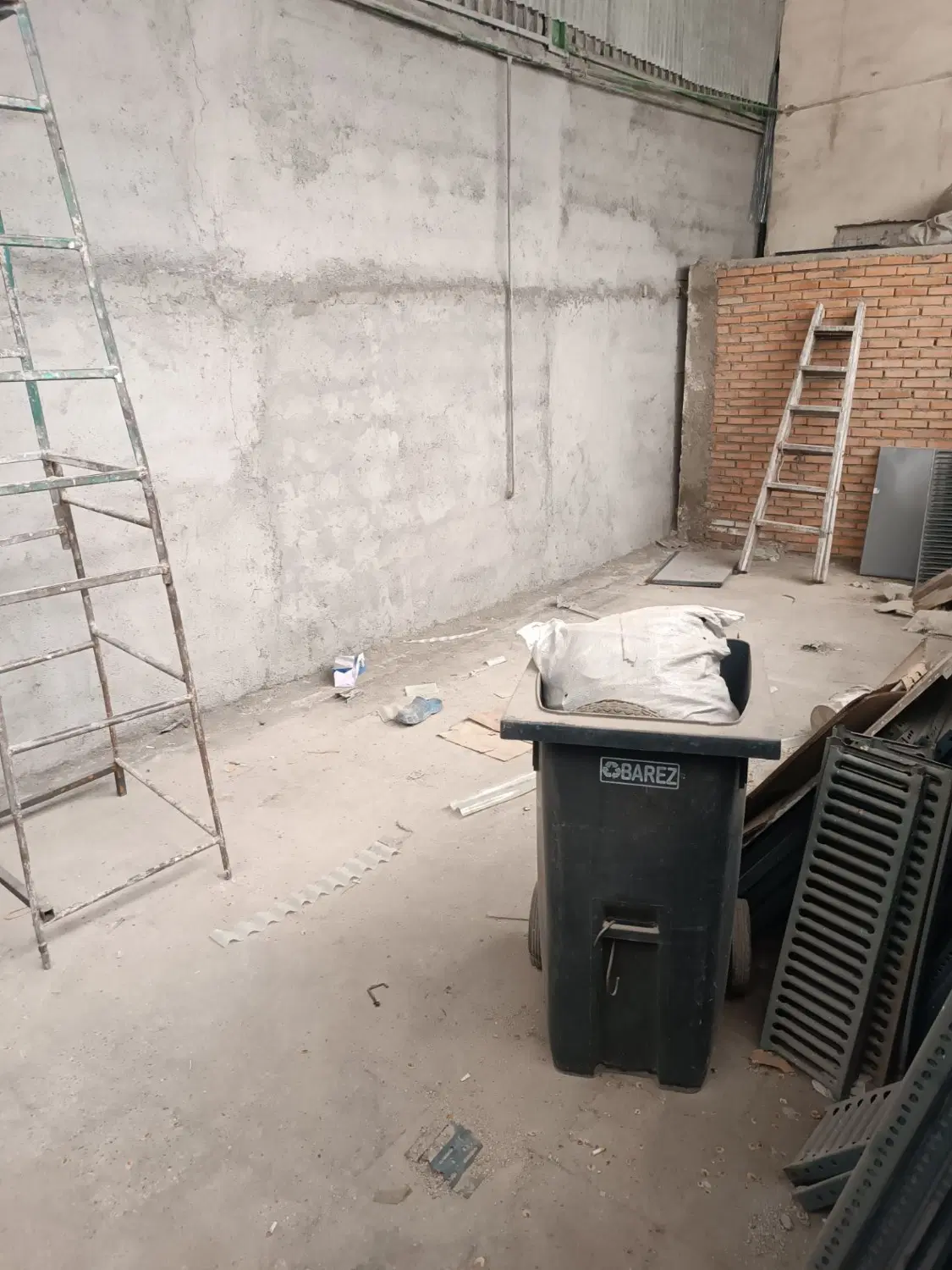 انبار اجاره ای