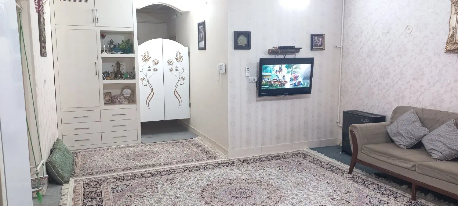 آپارتمان خیابان خرم