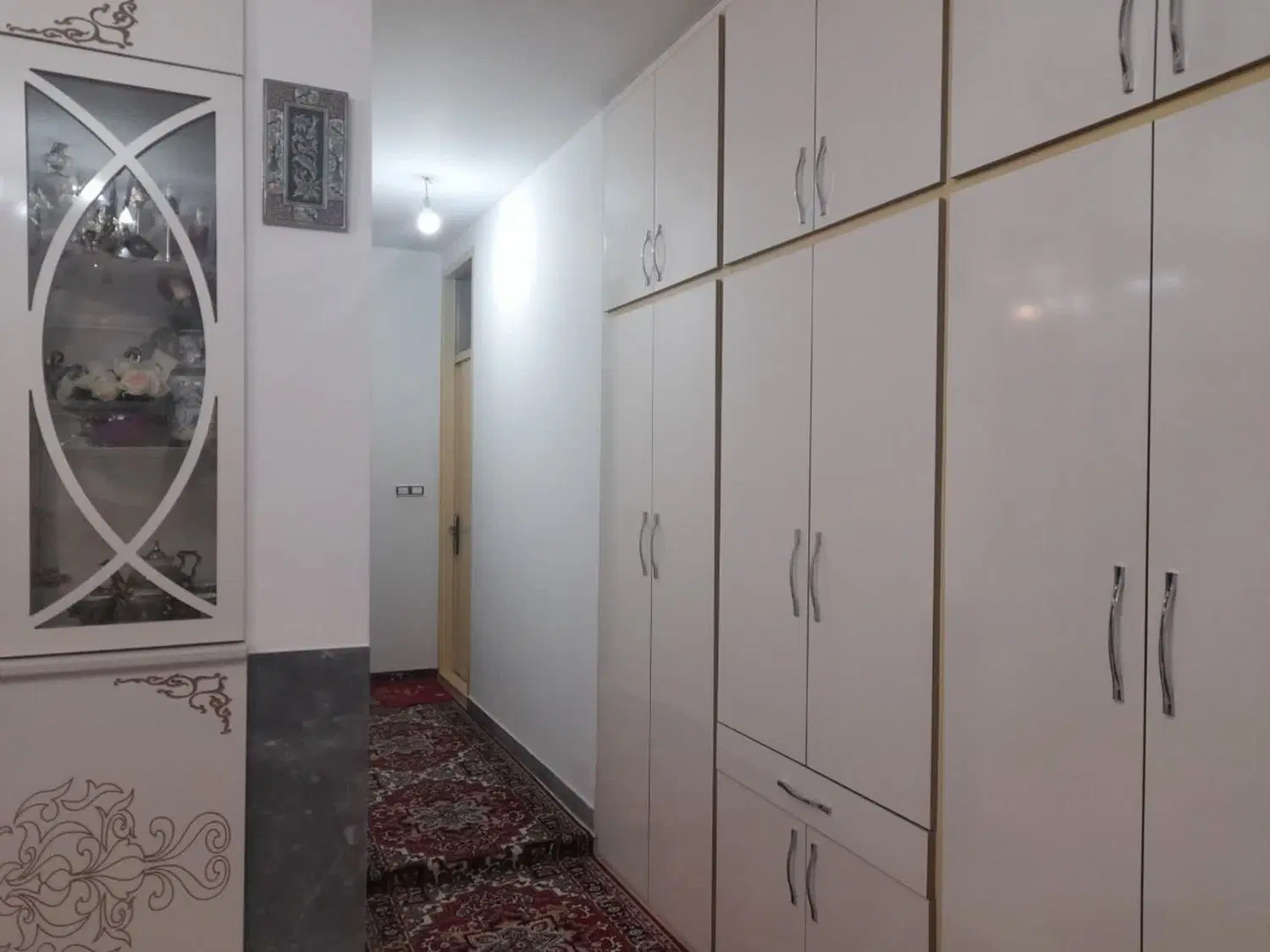 آپارتمان حکم آباد