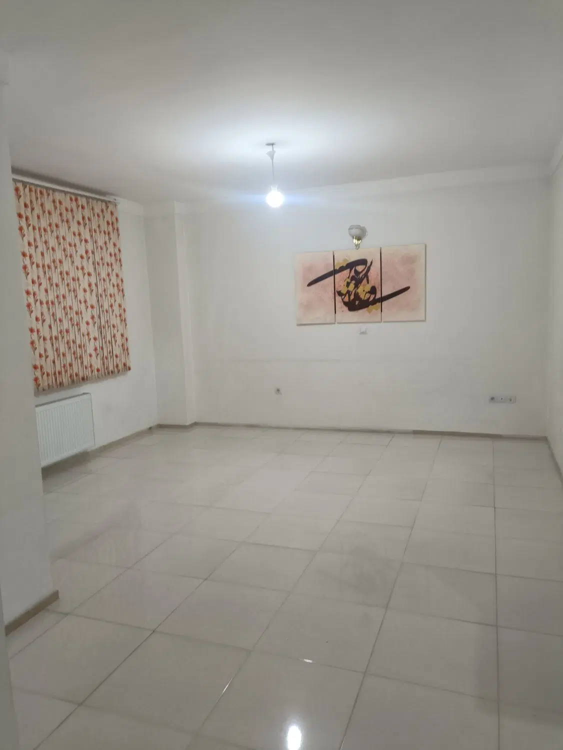 آپارتمان خیابان گلها