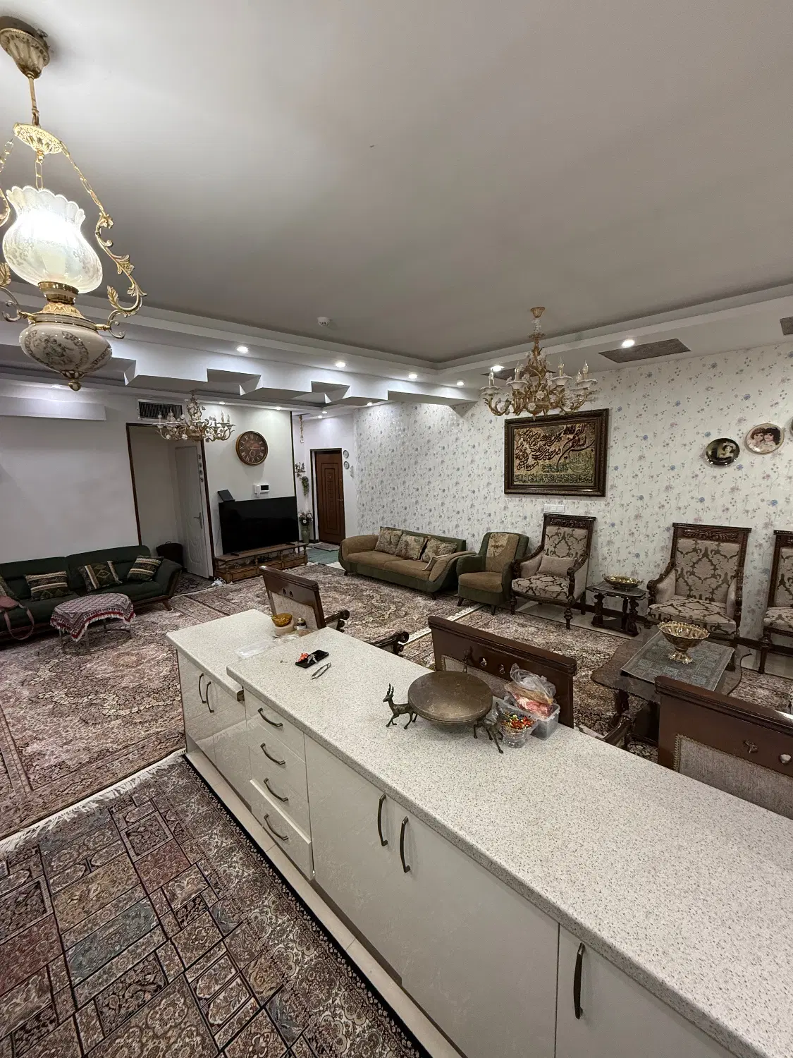 100 متر _ سه خواب _ طبقه ۴ _ فول امکانات