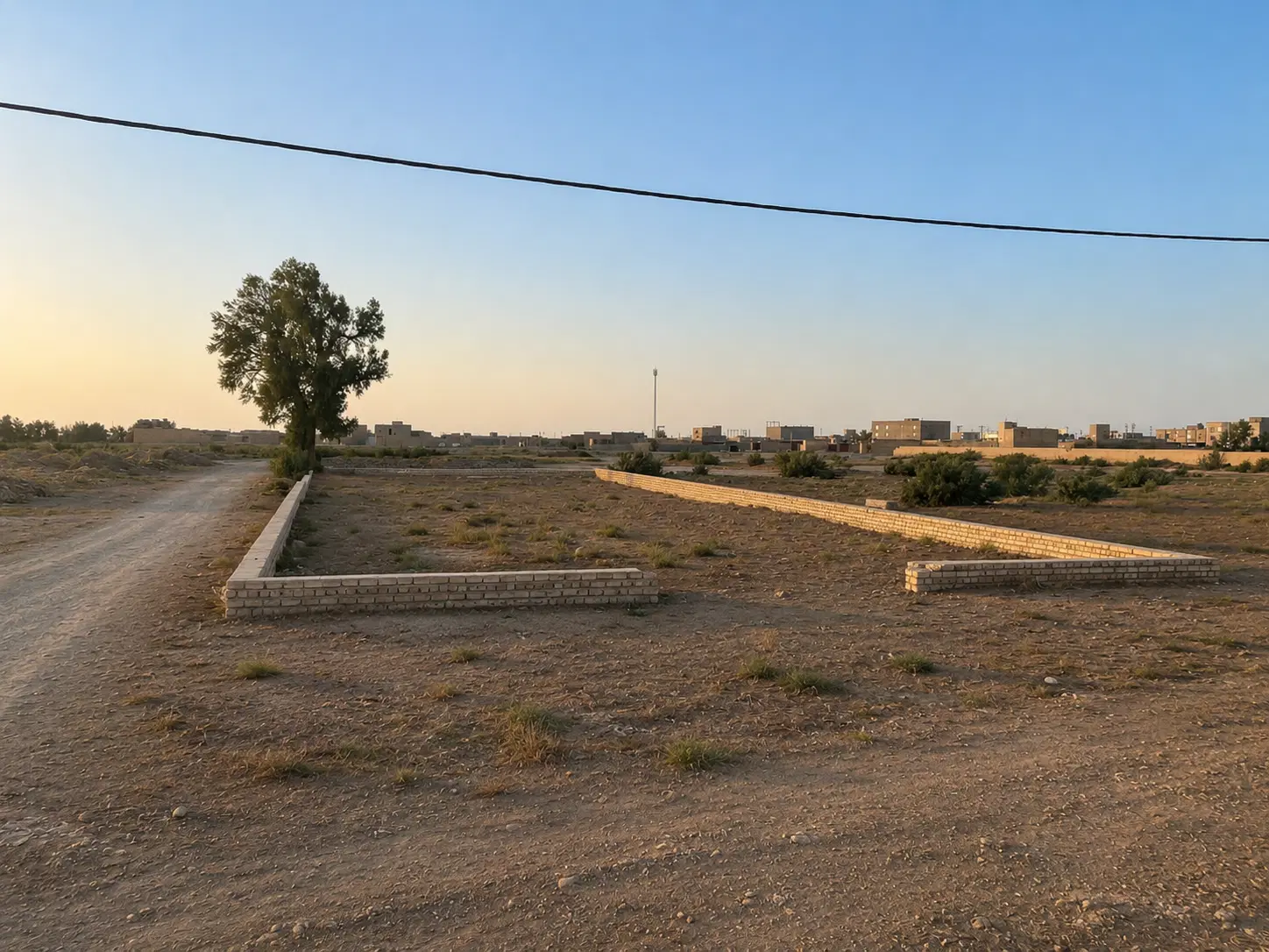 ۱۲۰۰ متر زمین سر نبش بلوار کارگر
