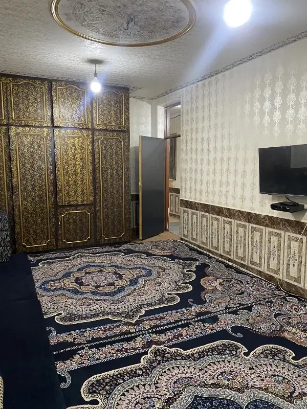 خانه ویلایی و ماشین رو