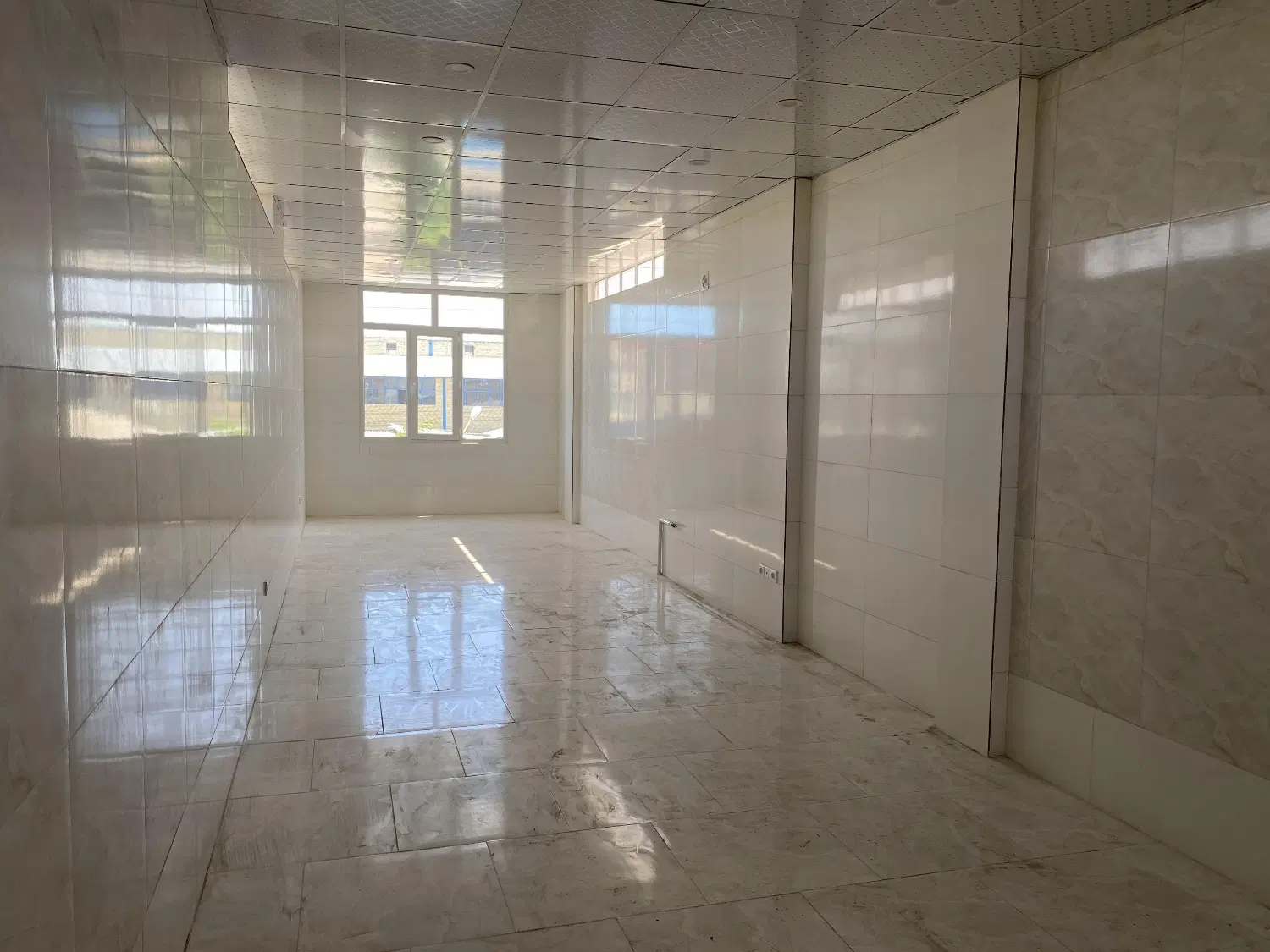 اجاره مغازه بر کمربندی35مترسر زاگرس(صنعتی جلوداری)