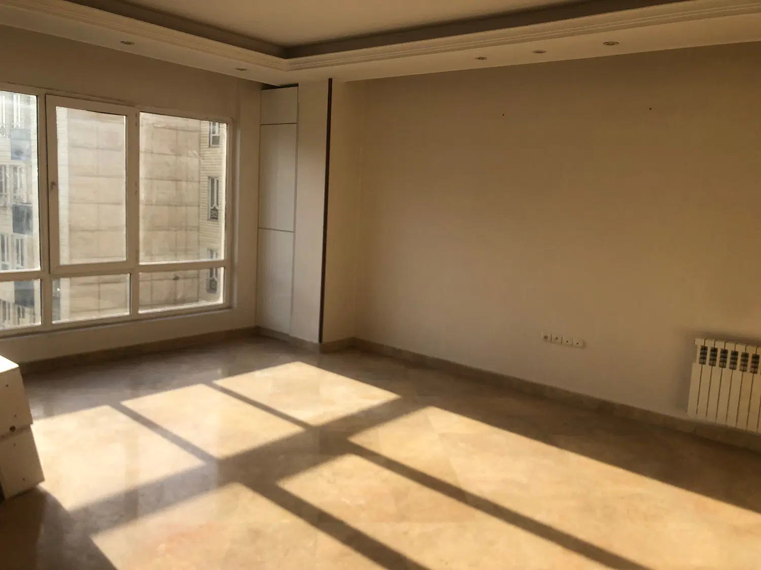 آپارتمان ۴۵ متر با  پارکینگ سندی