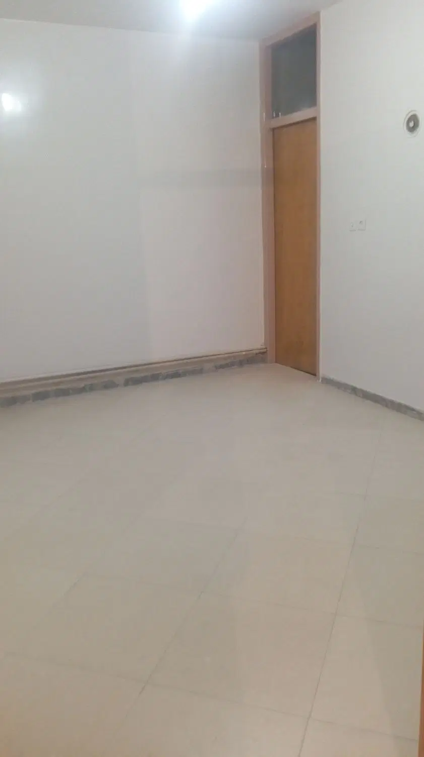 اجاره منزل ویلایی جهت مسکونی.آرایشگاه.دفتر کارو..