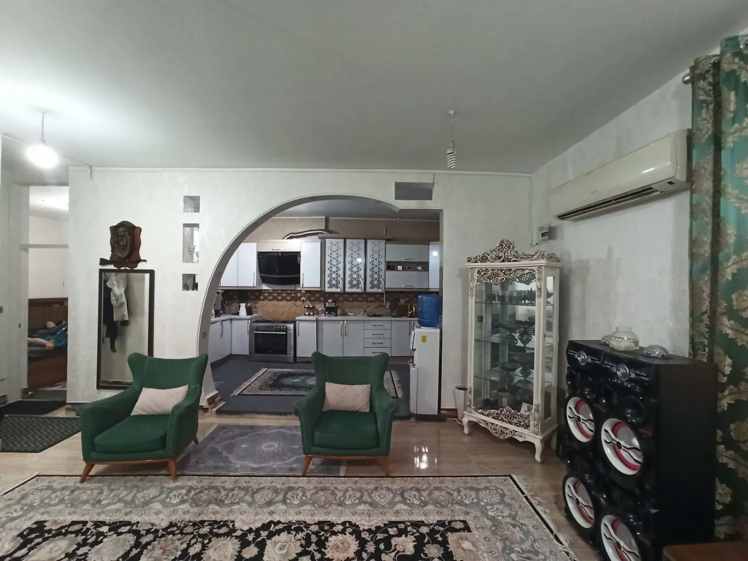 رهن کامل مرکز شهر فلکه الله