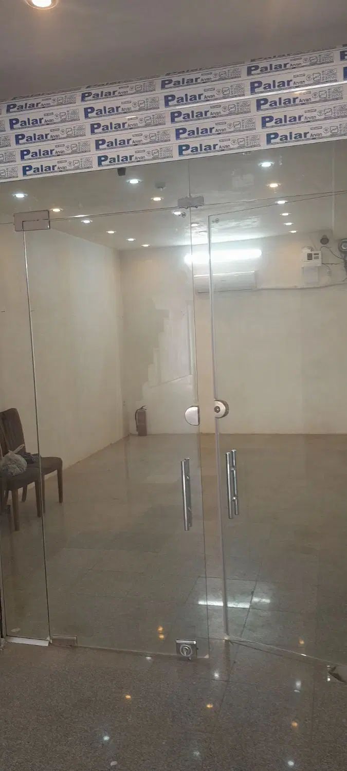 اجاره کارگاه 30 متری خوش لوکیشن تمیز چهاردانگه