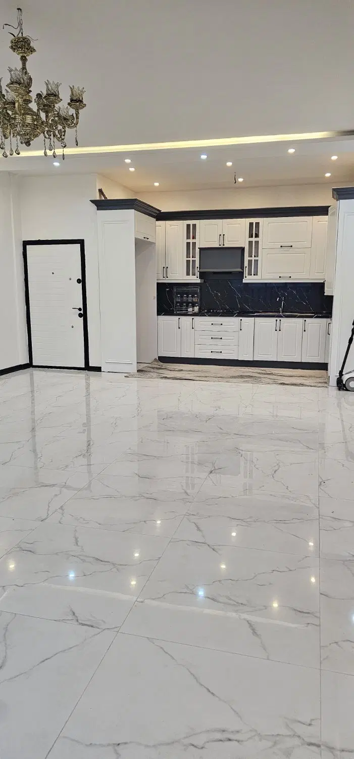 آپارتمان 100 متری شیک و نوساز