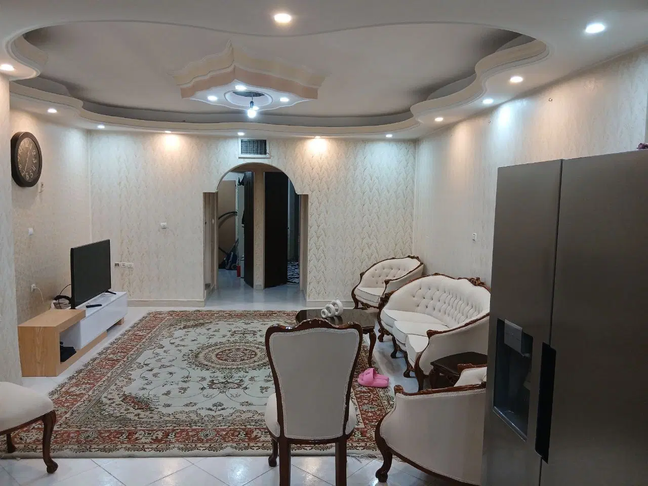 واحد ۷۲ متری سنددار  تختی ها طبقه دوم