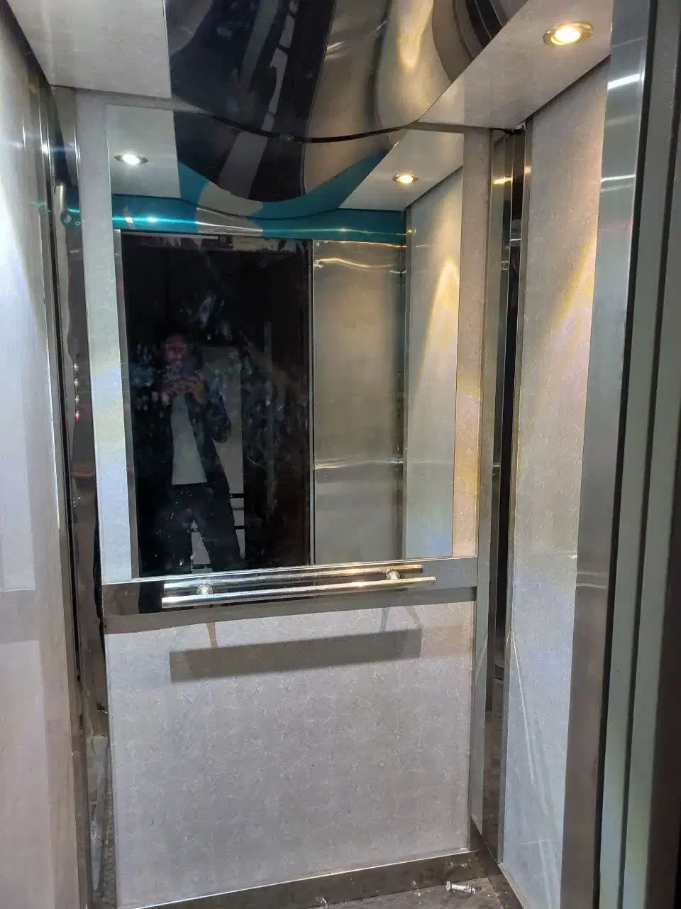۷۳متر اسانسور پارکینگ رازی ۴.۱