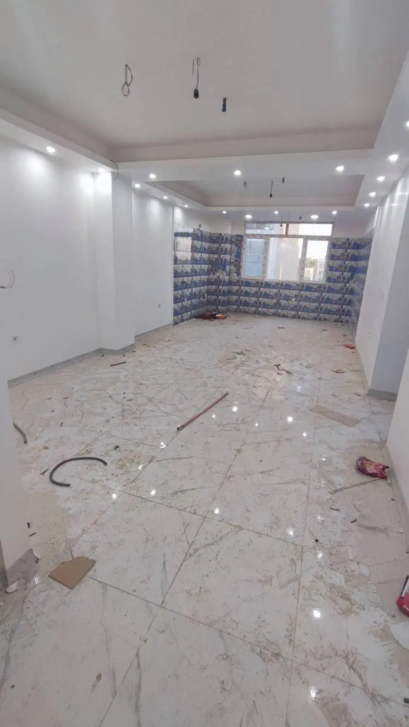 فروش اپارتمان ۹۰ متری نوساز دو خواب شهرک فجر