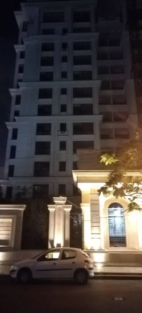 تهاتر ملک کلنگی با مغازه در بازار ۱۵ خرداد