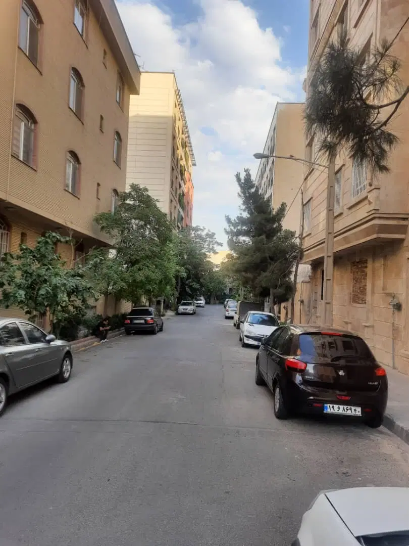 واحد ۷۸ متری فردودس غرب ارم خ پرستو