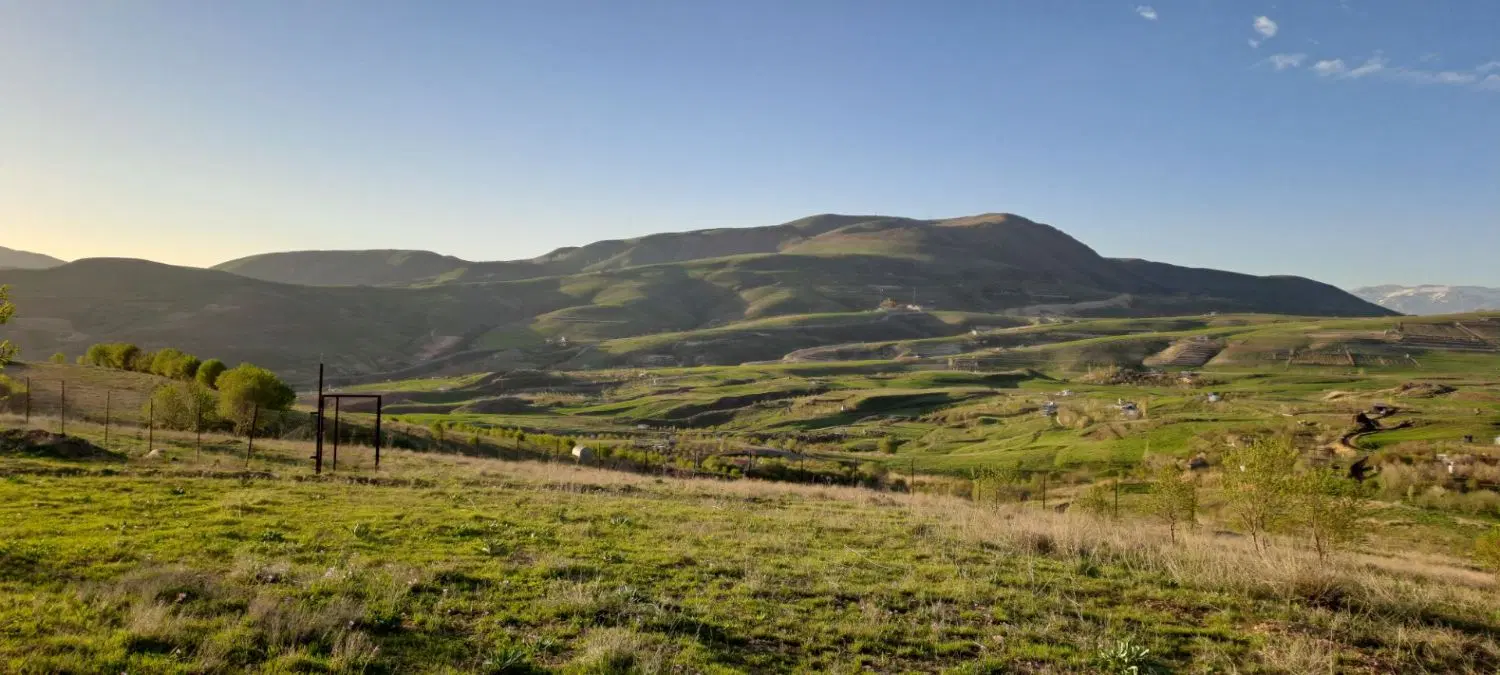 زمین روستای گردشگری زرشک
