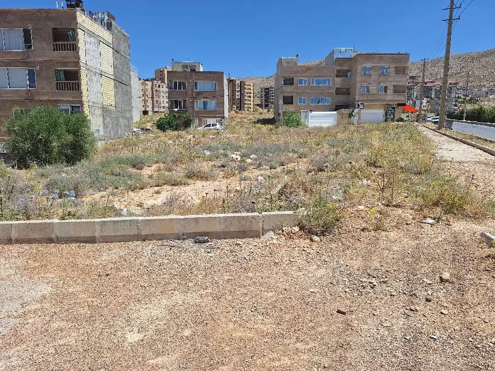 فروش زمین واقع در صدرا