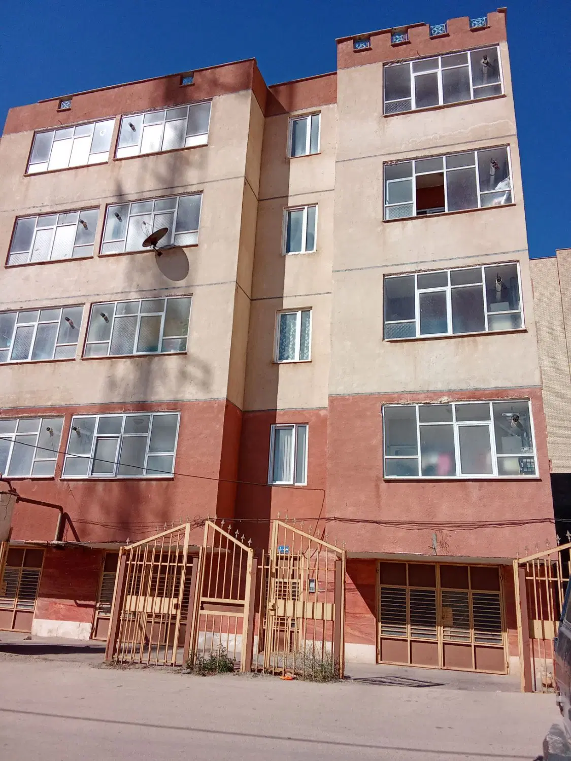 یک واحد فروشی در نمین به متراژ ۶۰متر مسکن مهر