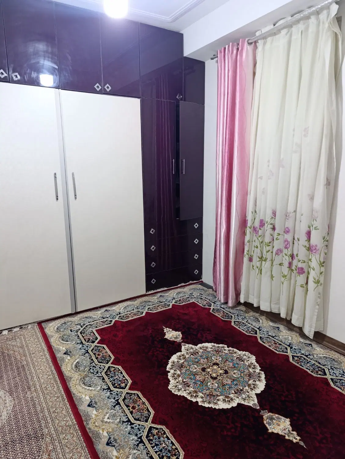 رهن یک واحد آپارتمان ۱۳۰ متری