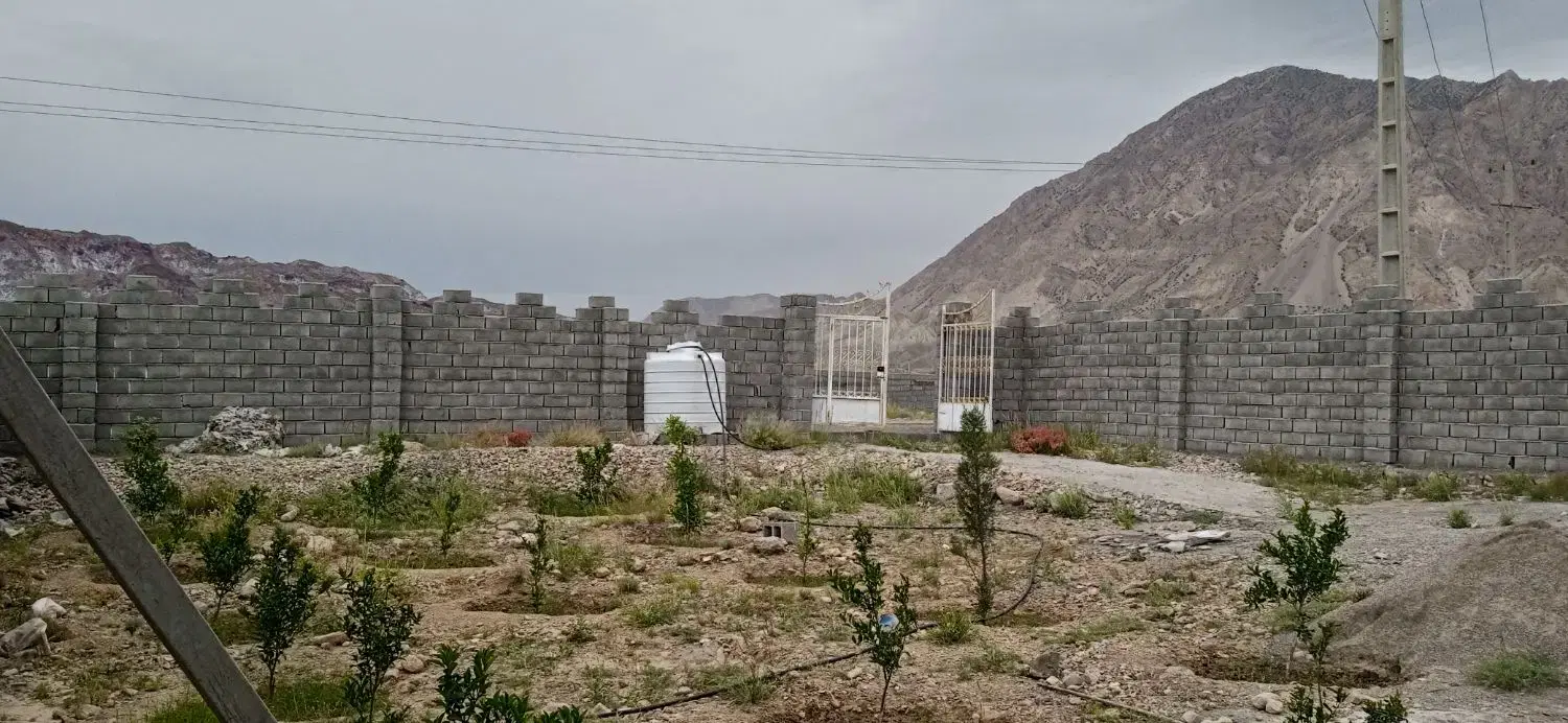 زمین سیاهو درگز