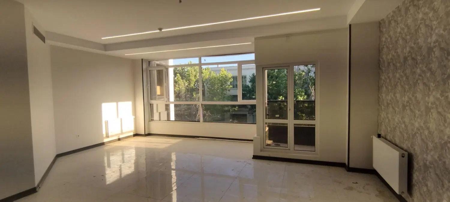 آپارتمان۱۳۰متری شهرک نازبدون مشابه درمنطقه تکواحدی