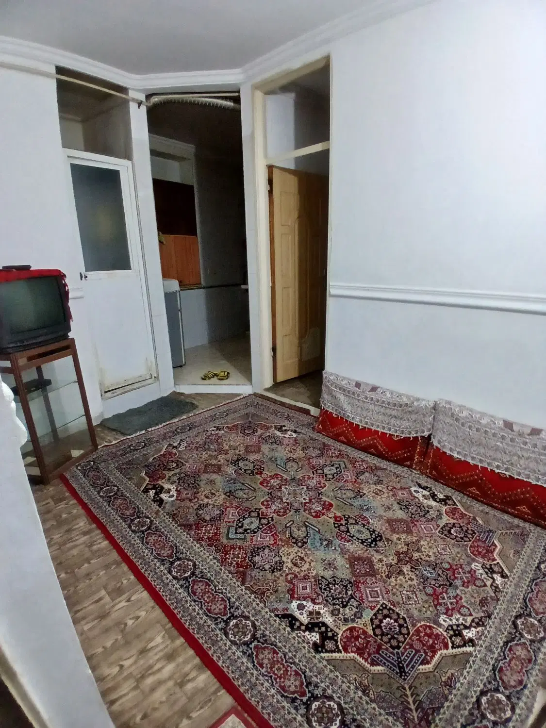 سویت مبله تمیز روزانه و ماهیانه