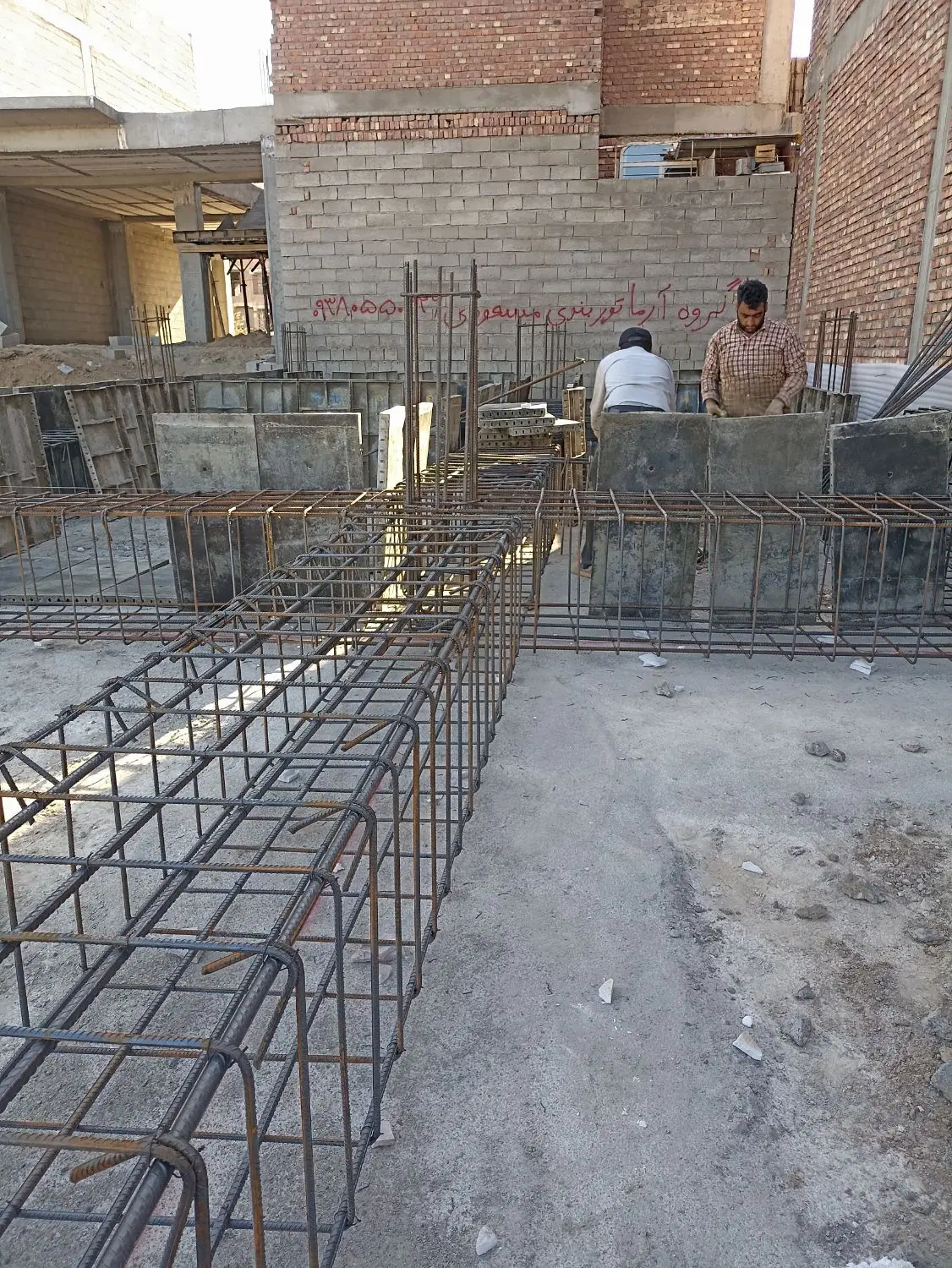 یک قطعه زمین در کوی ولی اباد
