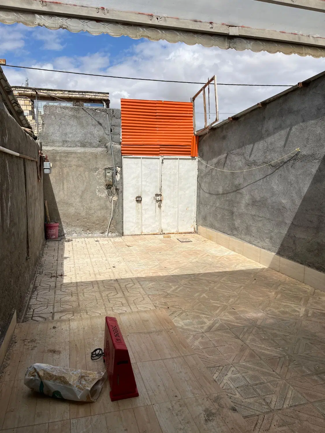 فروش منزل مسکونی شاهنامه