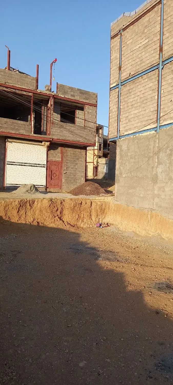 فروش زمین ۹۰ متری دو کله سنددار حسن آباد