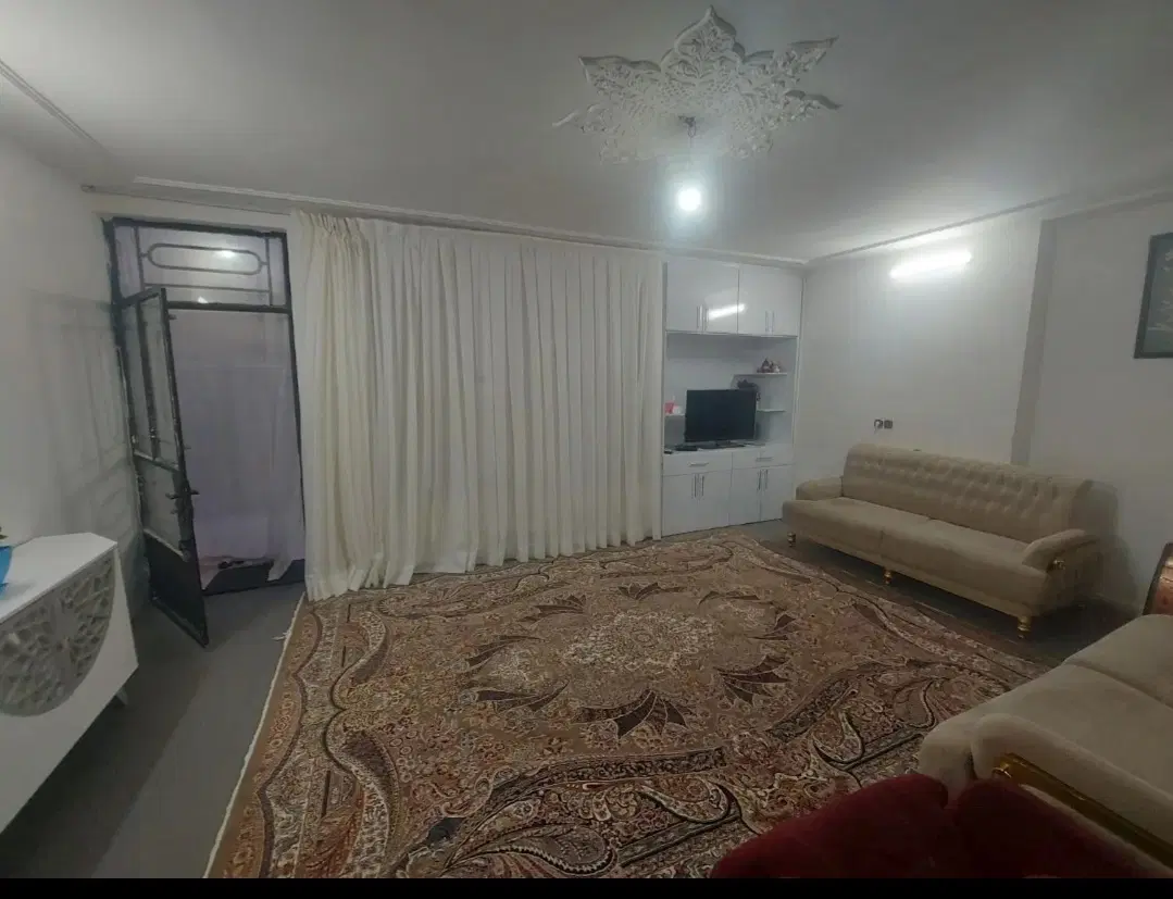 خونه ویلایی ۲۳۰ مترگلبهار مشهد