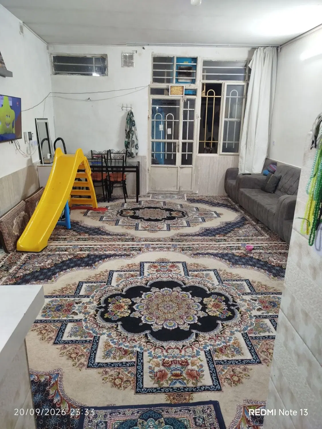 طبقه همکف راه جدا پارکینگ دار