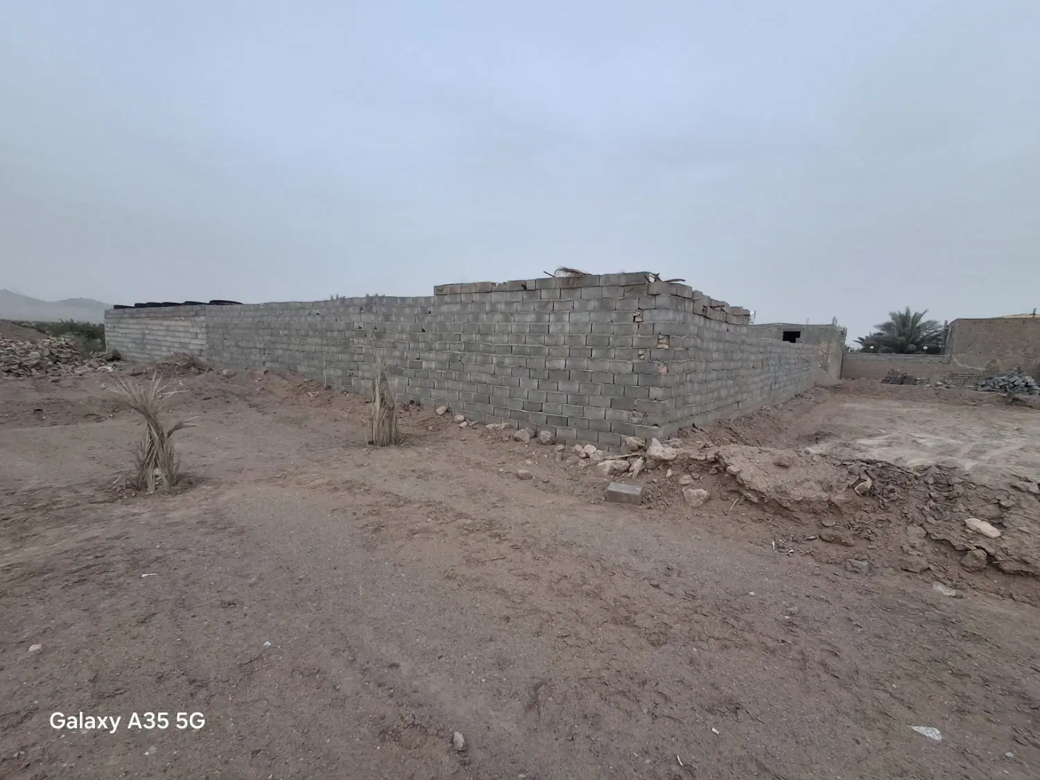 200 متر زمین عباس آباد مبارکه