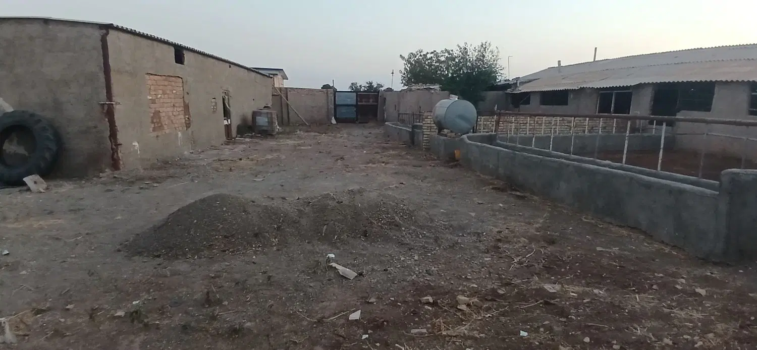 خونه گاوداری کارگاه باغ