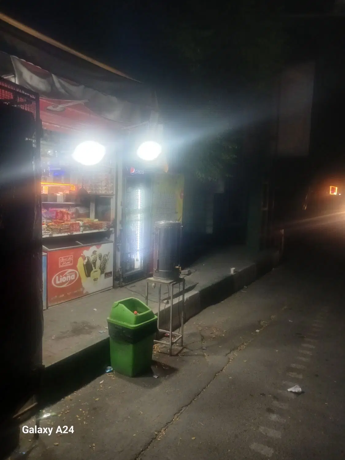 اجاره دکه روزنامه درکهریزک