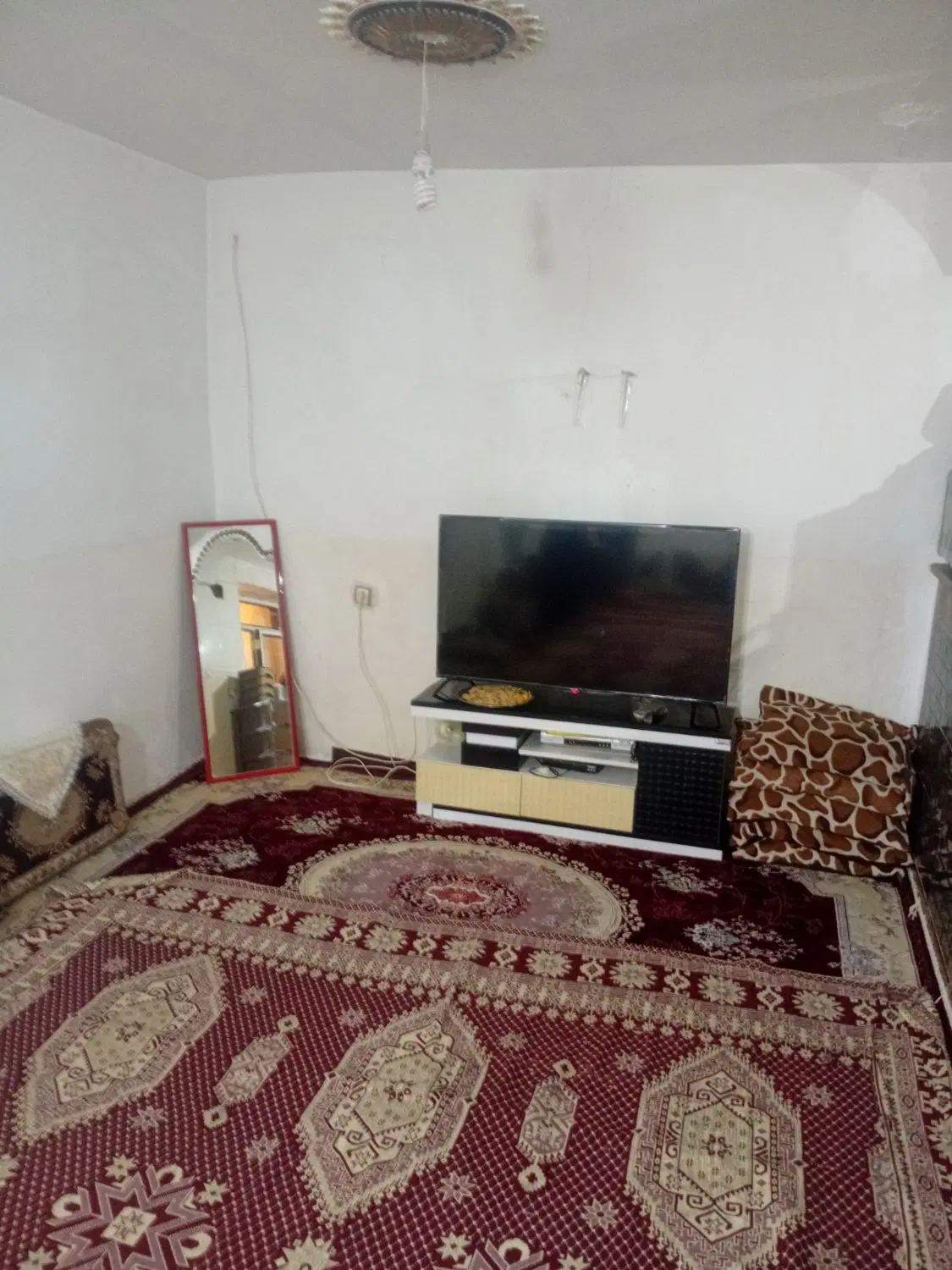 خانه‌فروش‌پول‌لازم