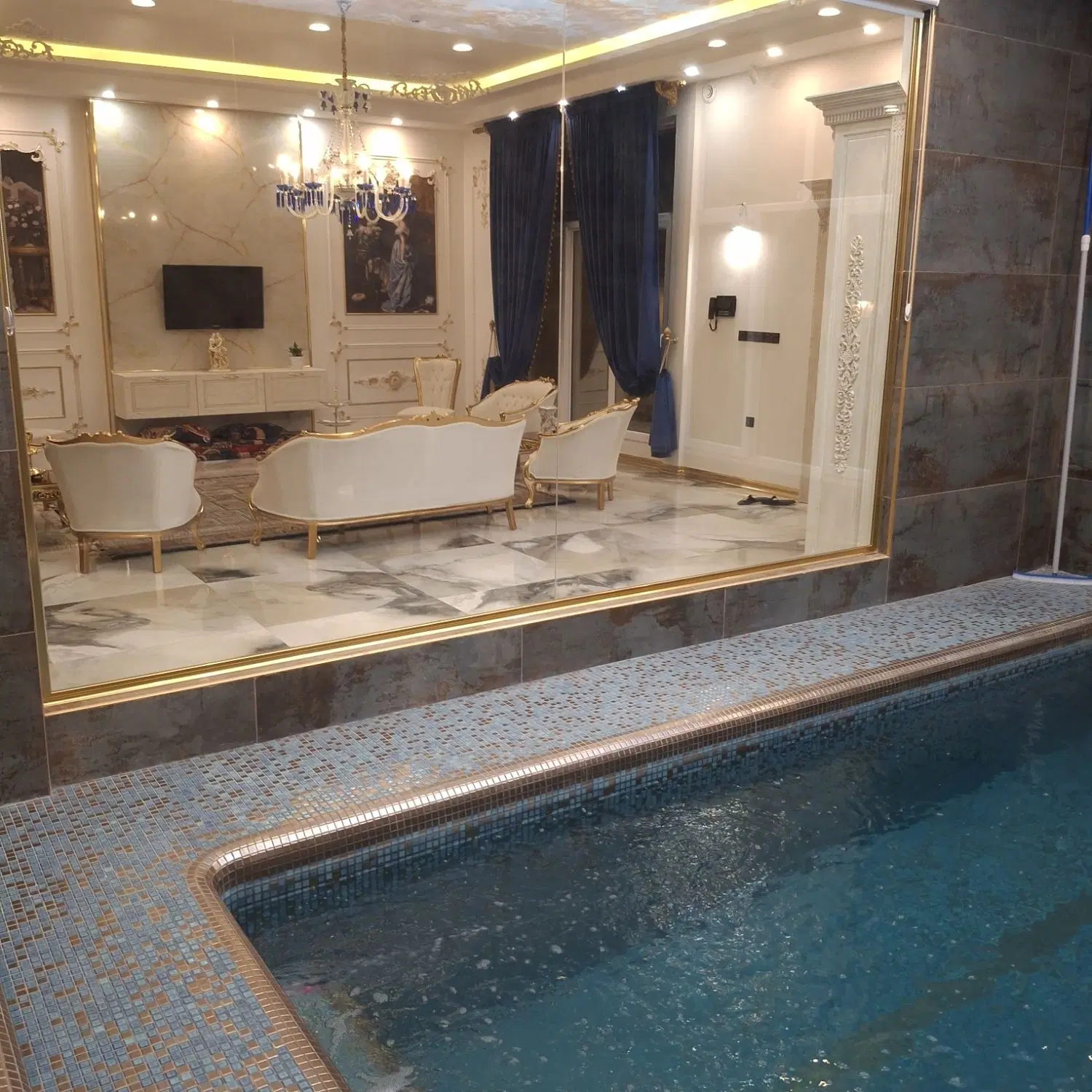 ویلایی لاکچری