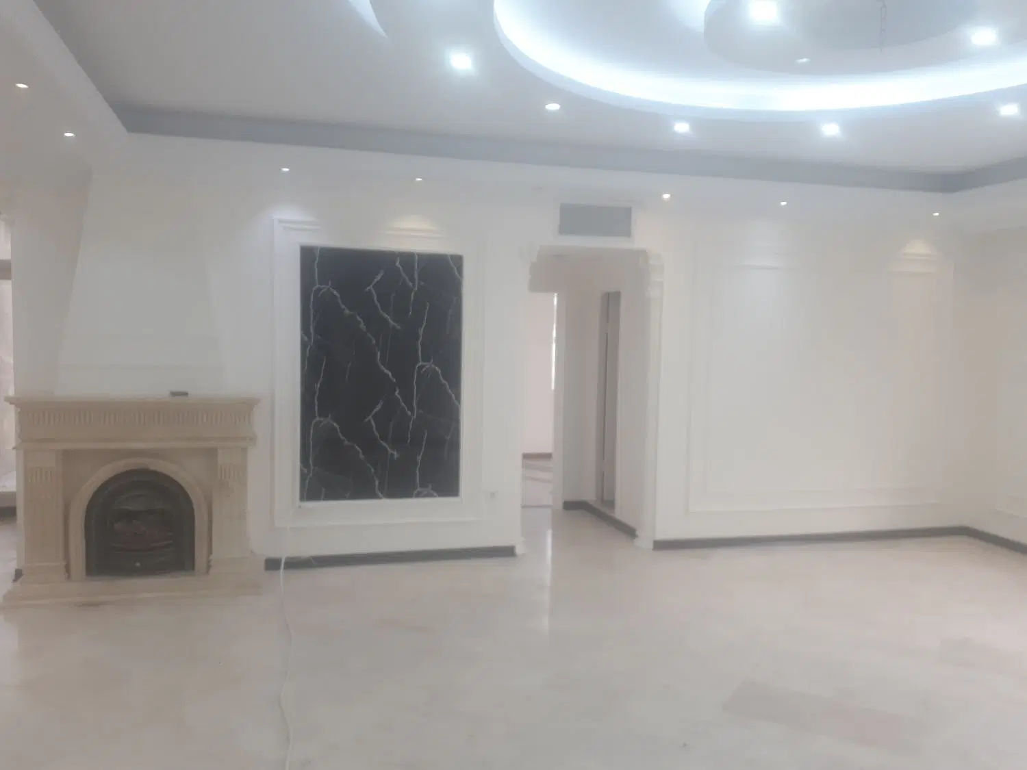اجاره اپارتمان۲۲۰متری ۴خوابه در تهرانپارس غربی