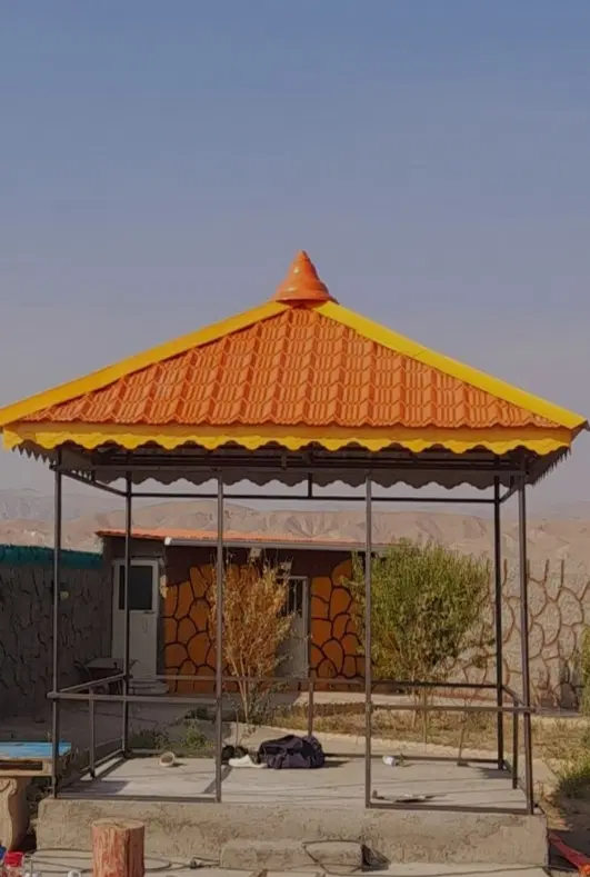یک ملک و زمین دام داری
