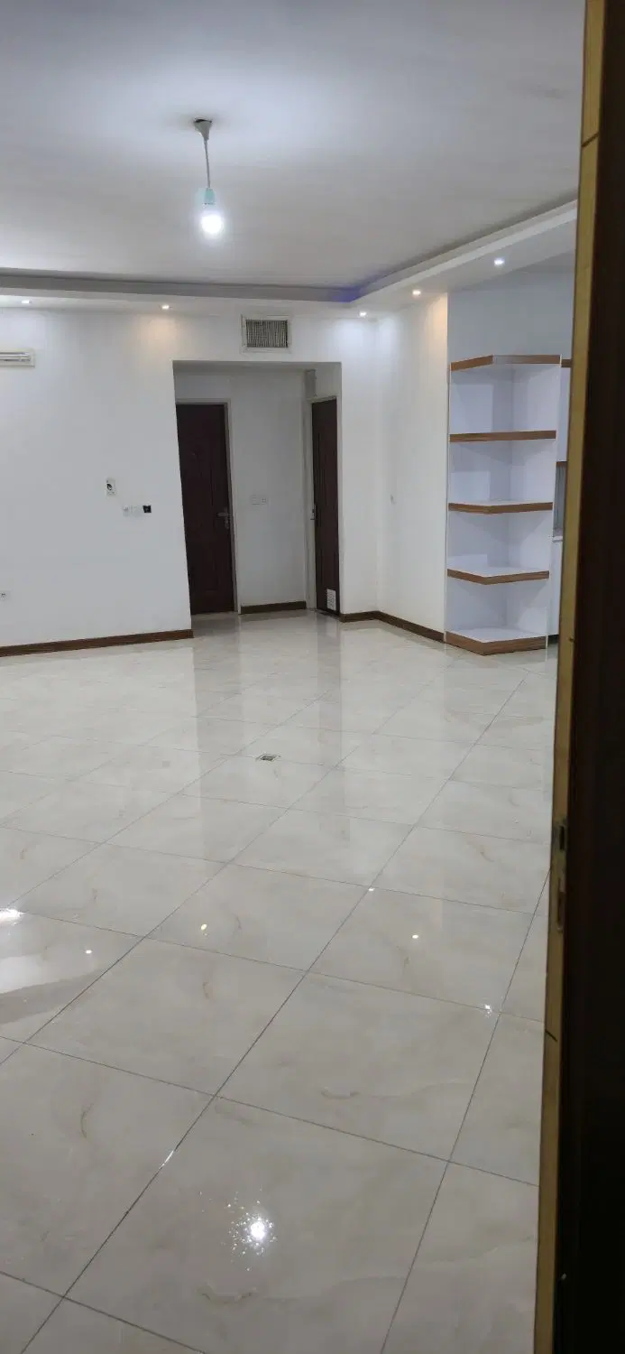 ملک و املاک