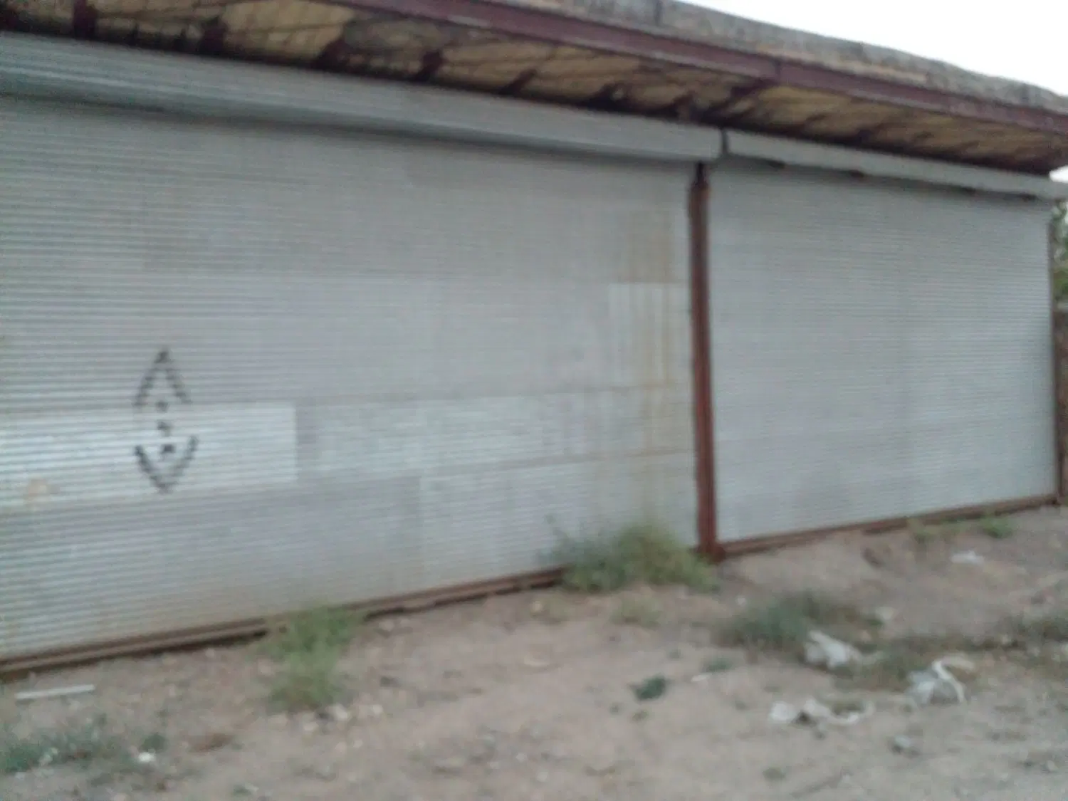 مغازه ۵۰ متری