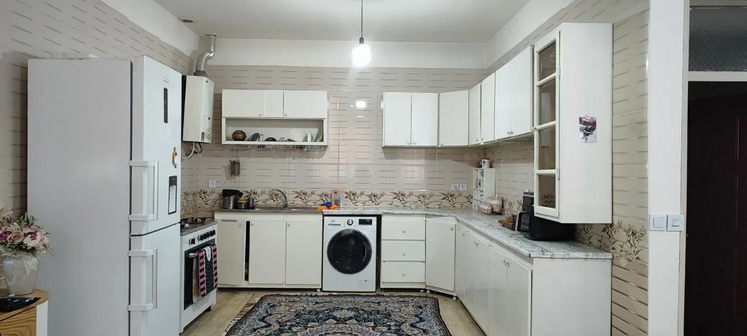 خانه ۸۵متری دانش