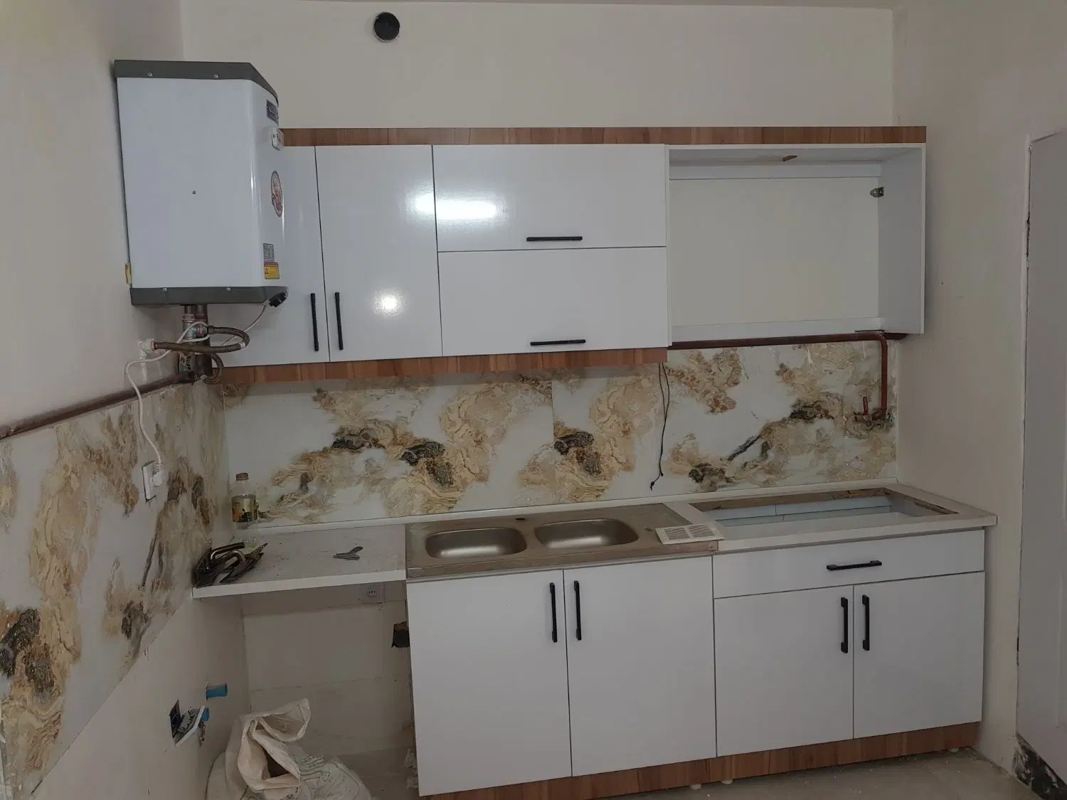 آپارتمان ۵۰ متر فکوری ۱۱ طبقه سوم یکخواب