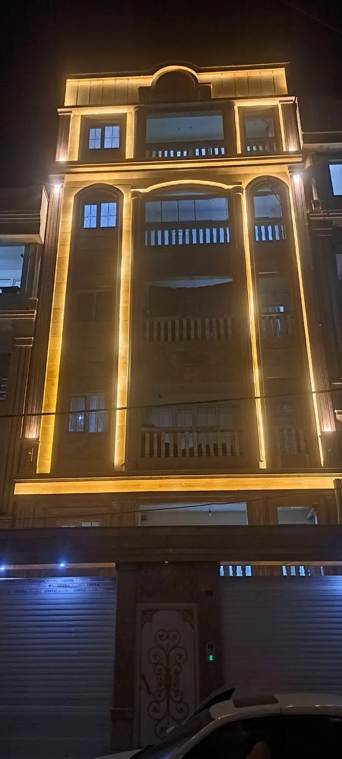 تک واحدی- زرافشان