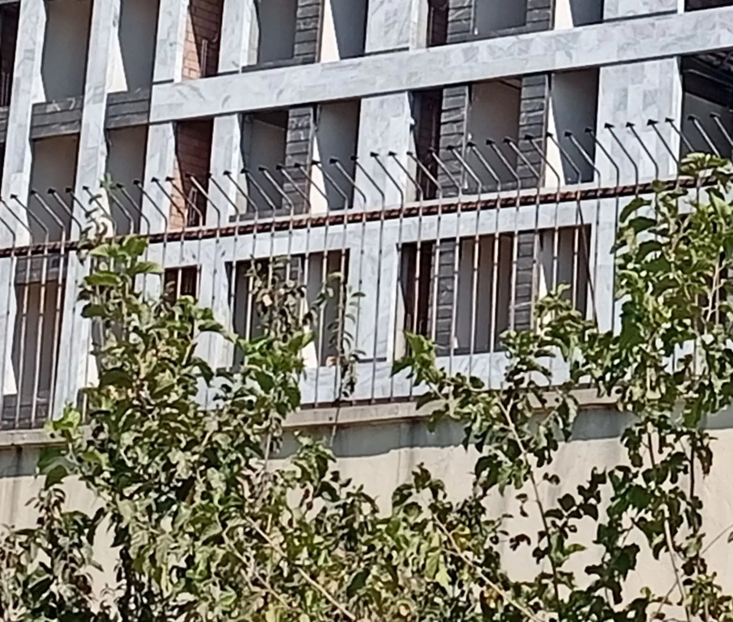 400متر بر 14