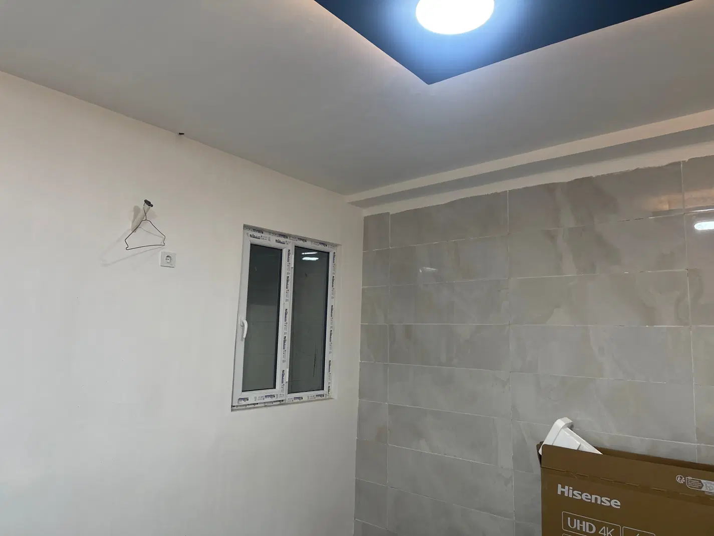 فروش واحدآپارتمانی دوخوابه۸۵متری تنگک دلیران۵۵