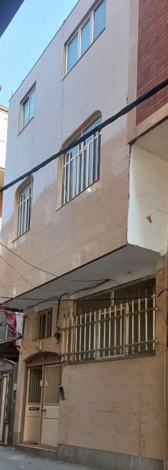 فروش خانه دوطبقه و نیم
