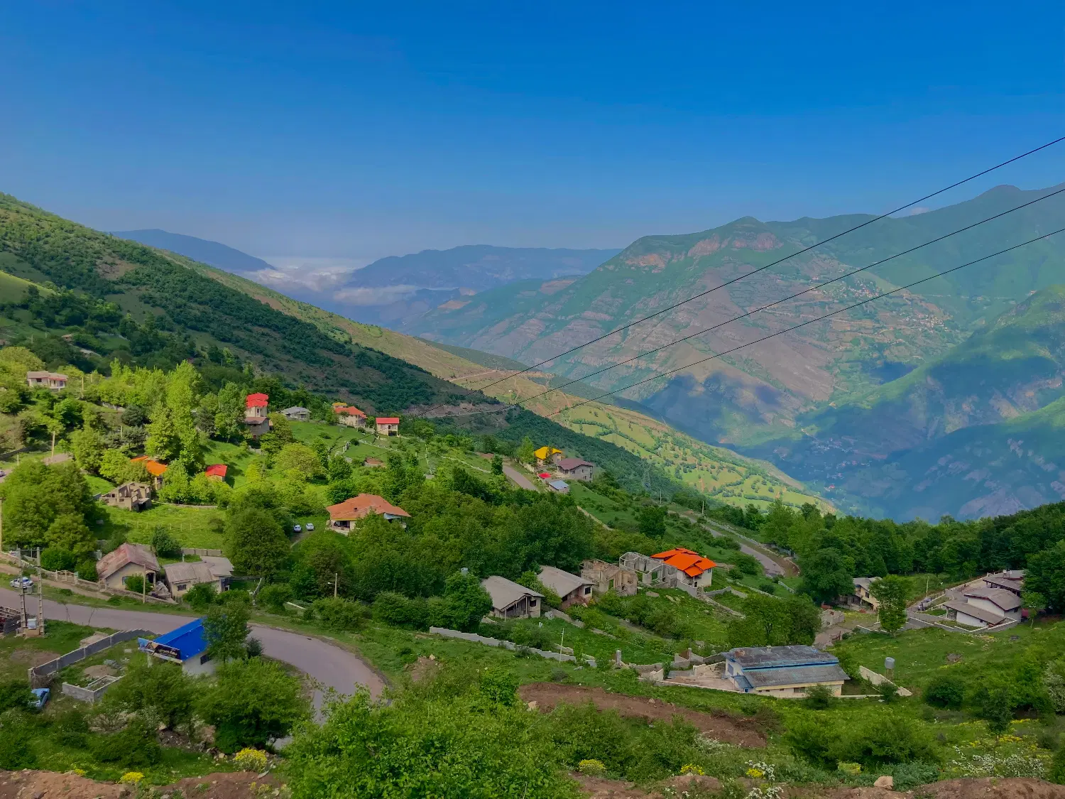 زمین ۷۰۰ متری فوری