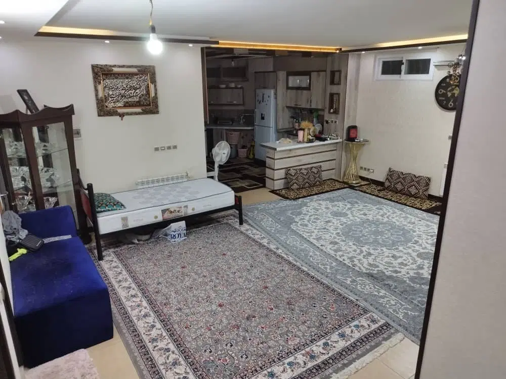 آپارتمان ۷۵ متر  راه جدا